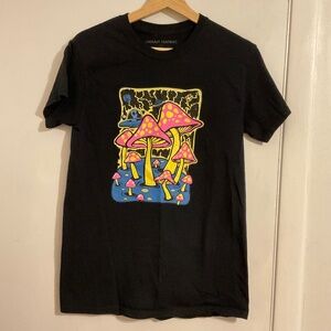 Unisex Black Alien-Mushroom Graphic Tshirt
